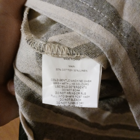 Linen Lux- Sz. Small/ Gray and Cream - Picture 4 of 4